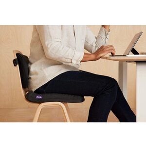 Purple Seat Cushion | Gel Grid Ergonomic Chair Pad | Black/Purple | OS